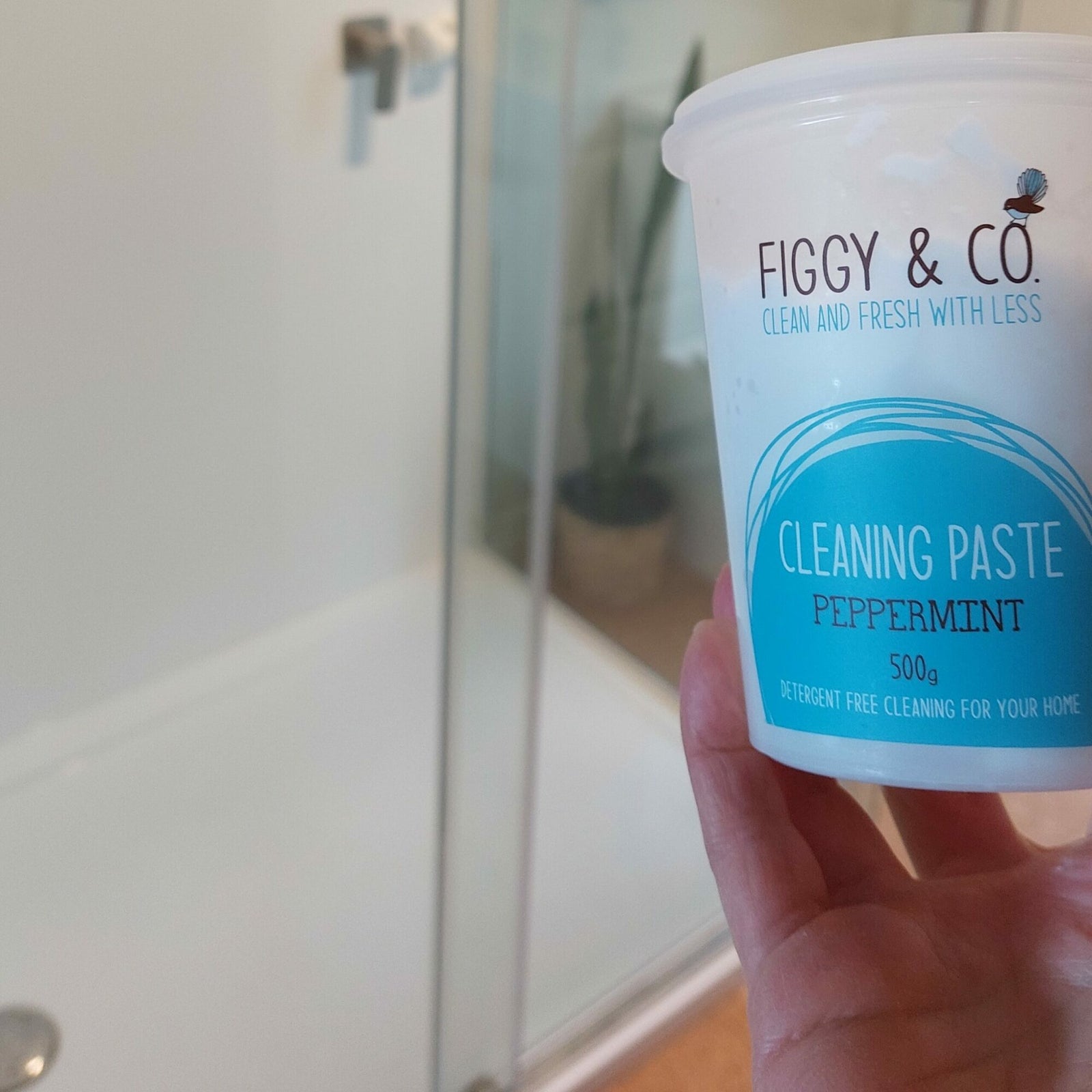 shower cleaning is easy with Figgy & Co. cleaning paste. cleans your bathroom and remove soap scum with easy. non-toxic bathroom cleaner