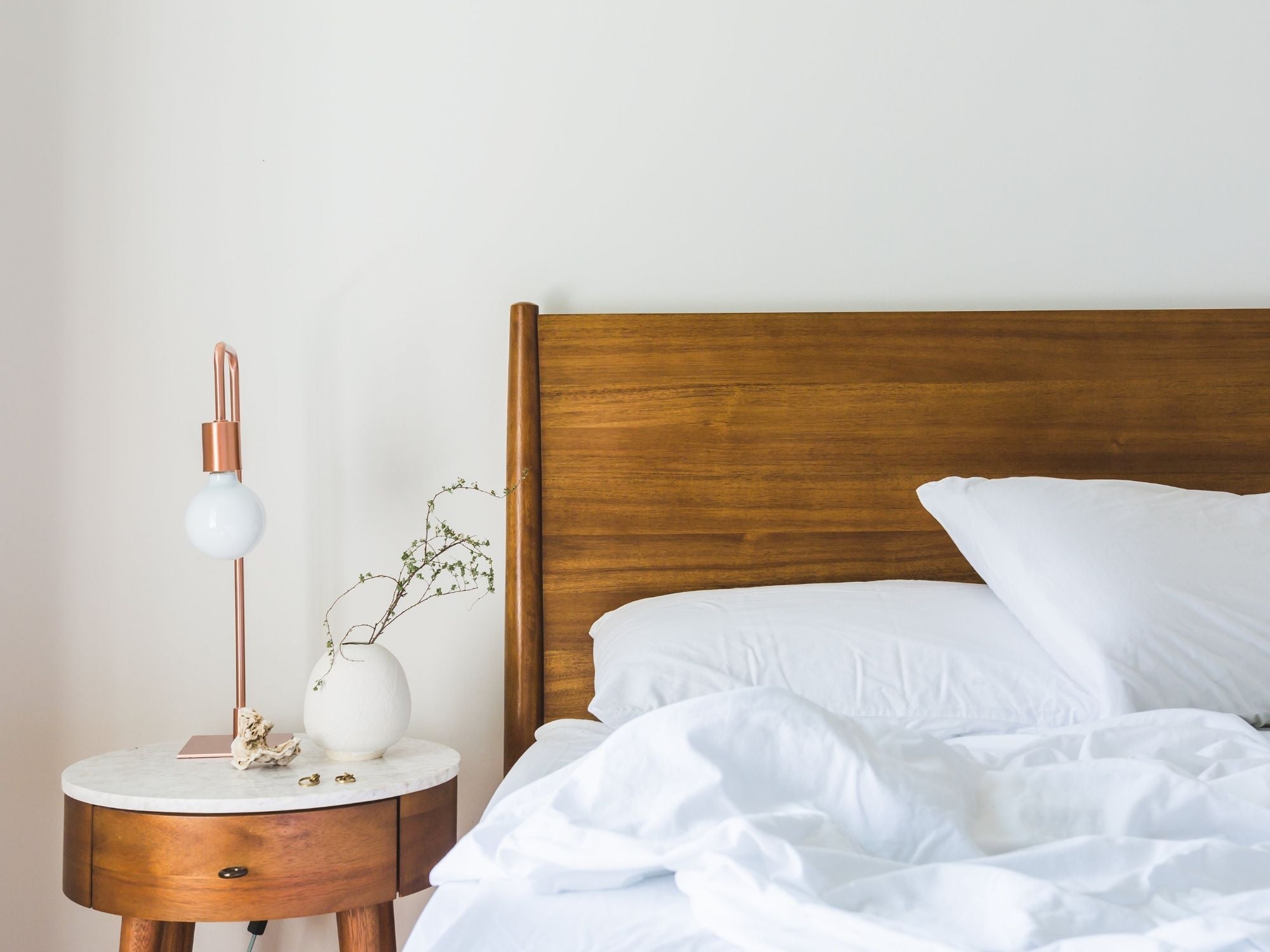 how to wash your sheets with natural cleaning products