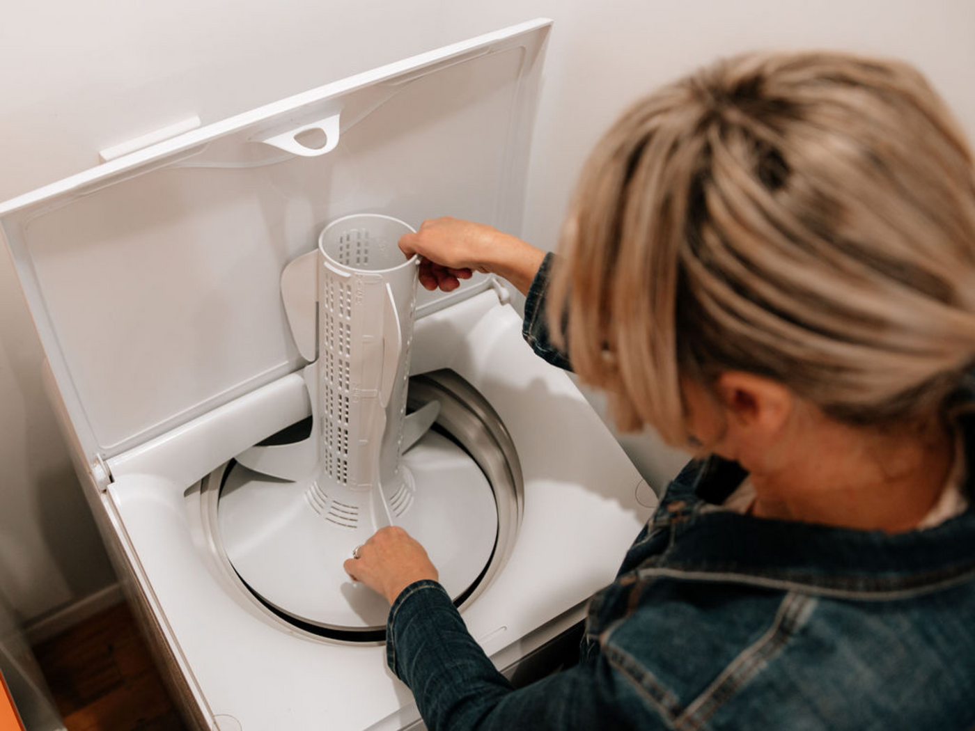 How to clean your washing machine | 4 Steps | Citric acid deep clean ...