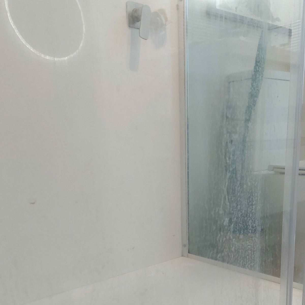 shower cleaning is easy with Figgy & Co. cleaning paste. cleans your bathroom and remove soap scum with easy. non-toxic bathroom cleaner