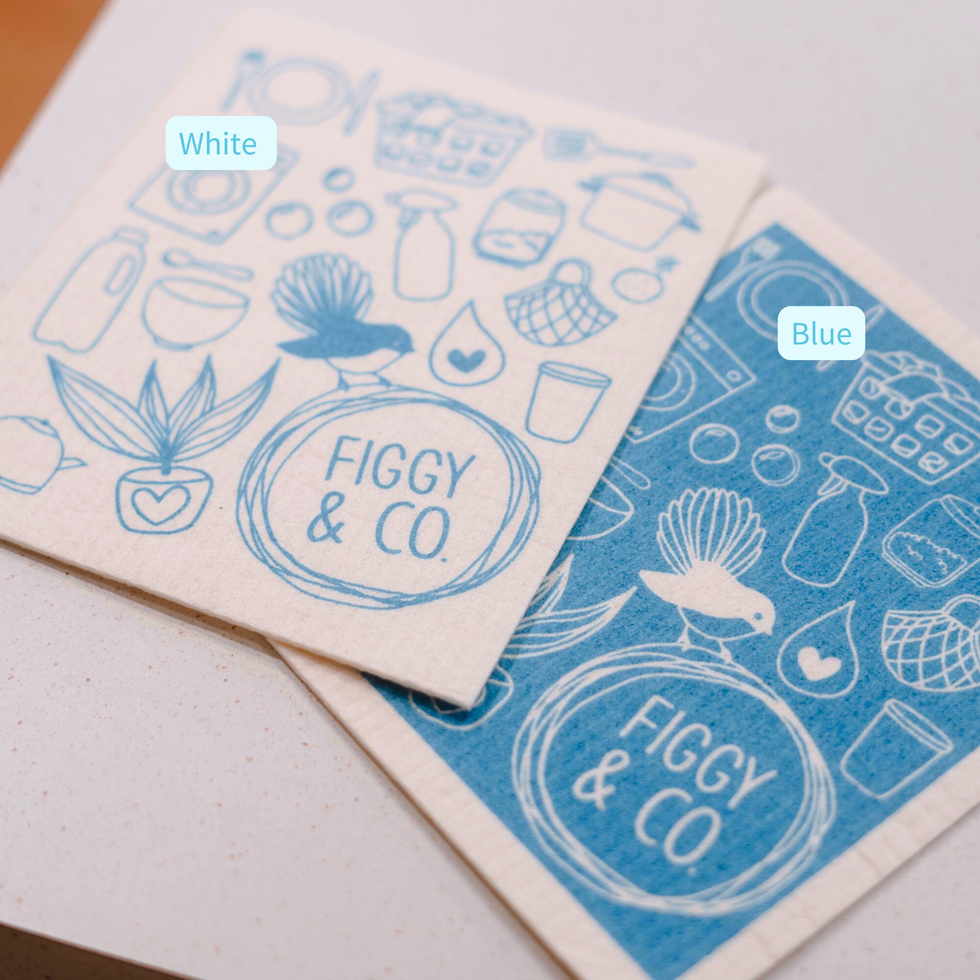 Figgy's eco cleaning cloth comes in your choice of two colours