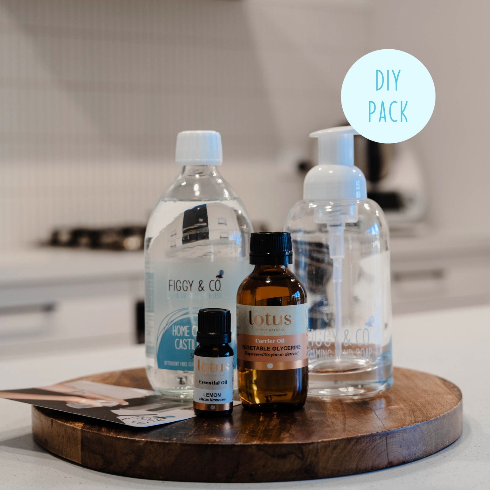 Foaming hand soap kit