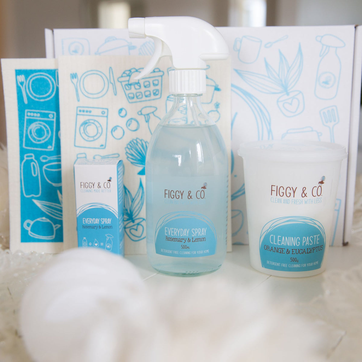 Figgy & Co Natural Cleaning Starter Gift Pack including two Figgy Eco Cloths, one Everyday spray, cleaning paste and one Everyday Spray refill
